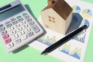 家計の黄金比率で貯蓄体質に！理想の支出割合とは