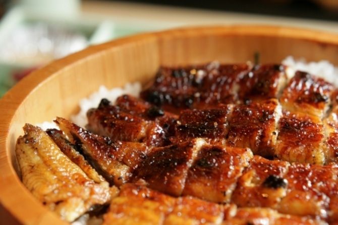 甘辛いタレの匂い、もうたまらん!うなぎの一番おいしい時期、知ってますか?福岡・うなぎの名店4選