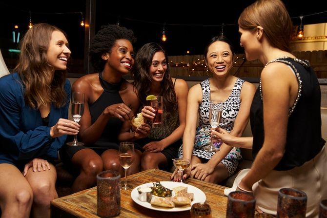 Let's英会話!外国人と友達になれちゃう「おいしい」店