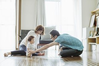 共働き夫婦、子供の扶養を妻に変えたら税金０円に！注意したいデメリットも