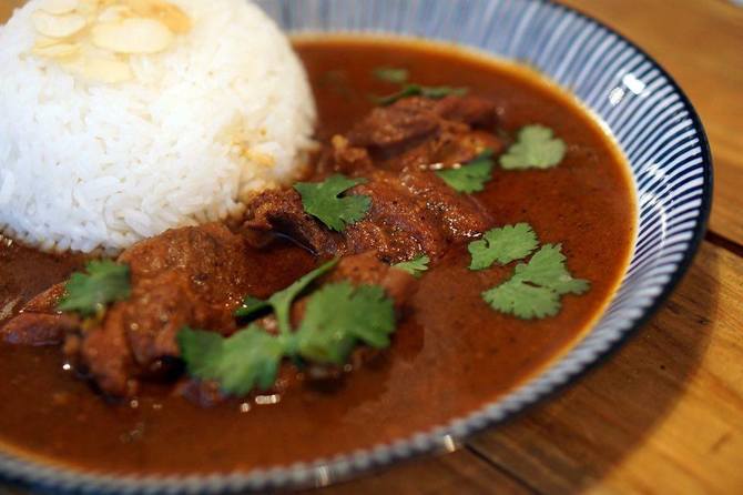 夏になると食べたくなる、汗が止まらない辛うま料理を教えて?