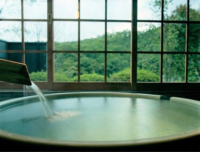 雨の日はのんびり温泉に!熊本の豪華ランチ付き日帰り温泉3選