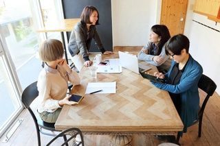 福岡のノマドワーカーにおすすめシェアオフィス「もはやカフェ越え」