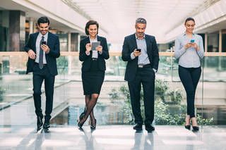 20代と40代ではどう違う？年代別お金の貯め方・増やし方をFPが指南