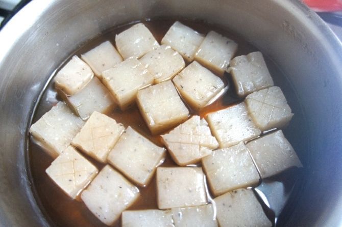 美肌と健康の食材「こんにゃく」がお肉のような食感で楽しめるレシピ