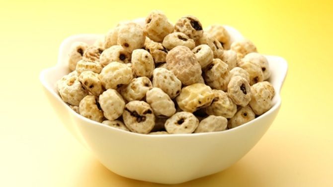 スーパーフードに新たな風！「タイガーナッツ」とは？