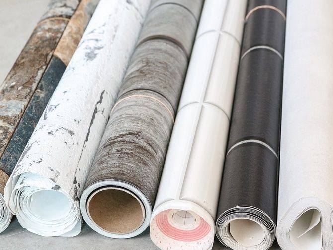 え、賃貸でも大丈夫なの！？初心者でもDIYで壁紙の貼り替えができる！