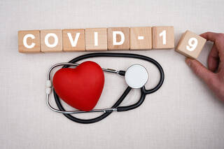 忘れてない？コロナ陽性で医療保険の給付金がもらえる場合とは？