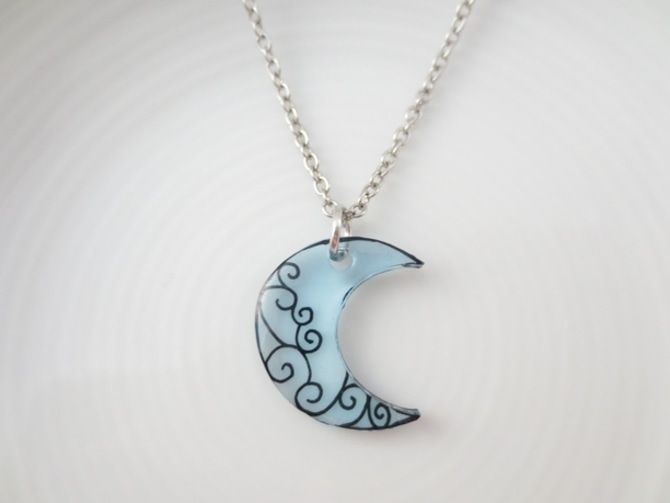 なぜ今プラバンアクセサリー作りに大人がはまるのか？