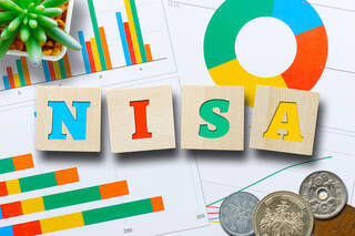 2/13は「NISAの日」！新NISAの関心度や投資傾向を調べてみた