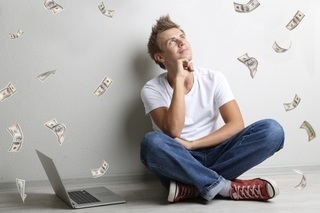 【30代男性】月5万円以上稼げる副業は？補助金でスキルアップも