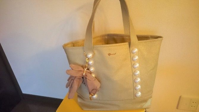 開運バッグで金運アップよ