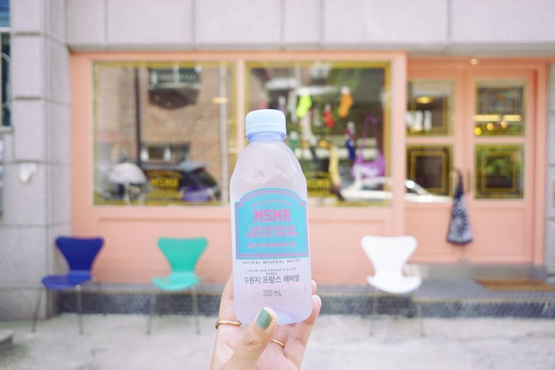 ソックス専門店「MSMR」