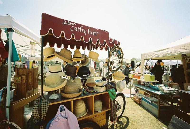 護国神社 蚤の市 フェイスブック