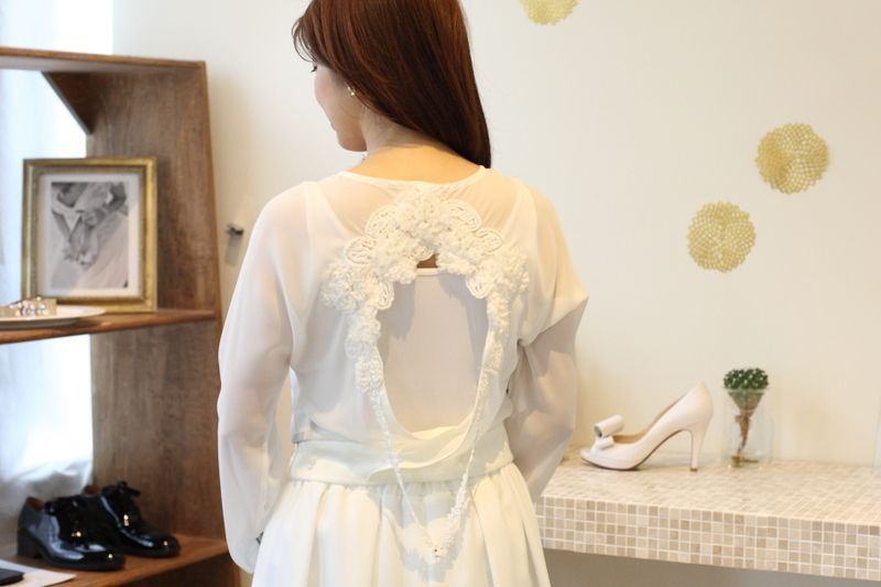 白カーディガン