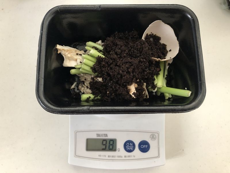 およそ100gの生ごみ
