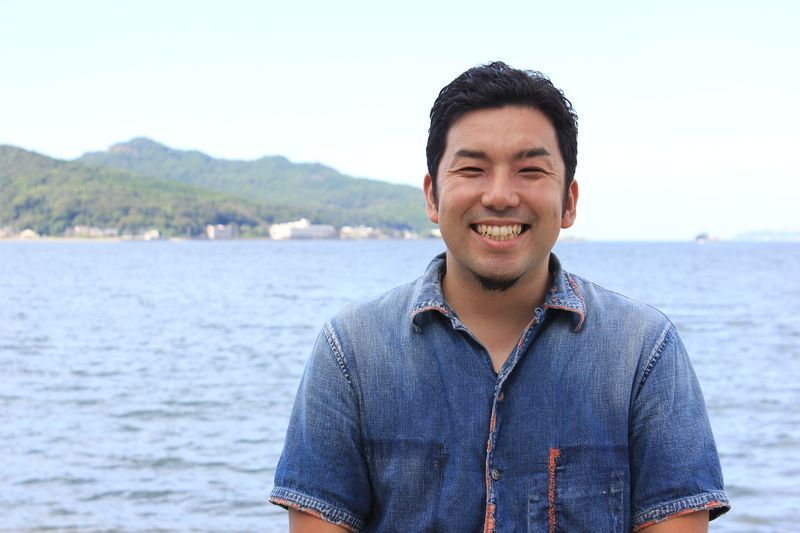 2012年に東京から糸島へIターン移住した須賀大介さん
