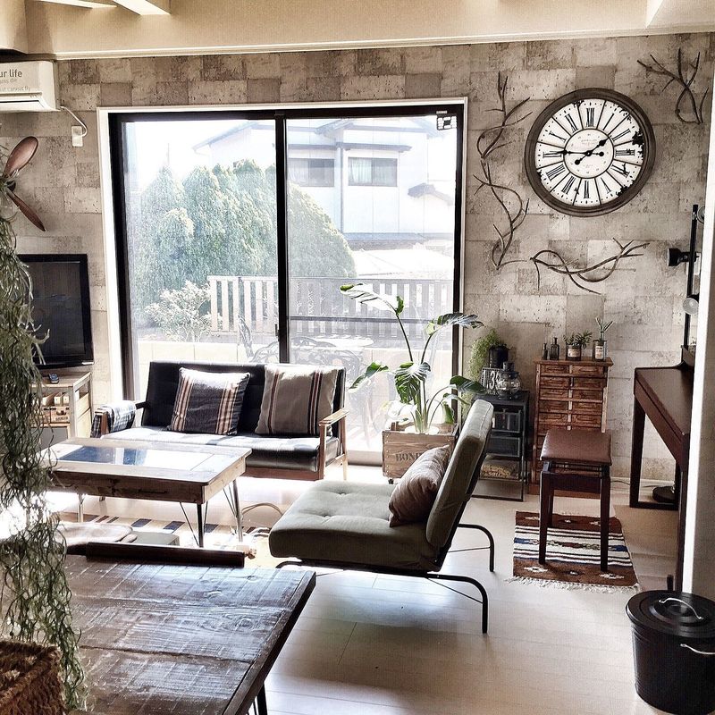 壁紙を貼った部屋