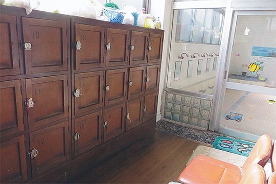 阿蘇の湯の下駄箱