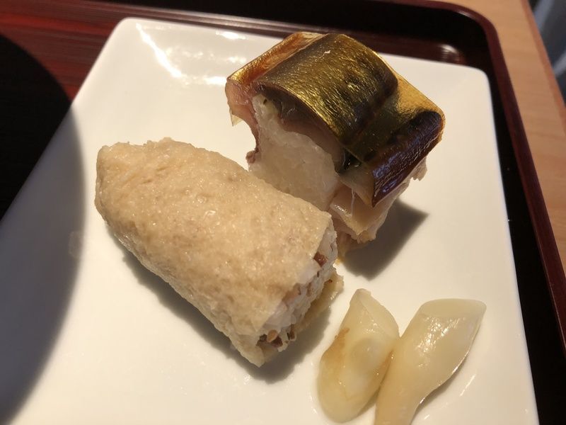 すしといなり