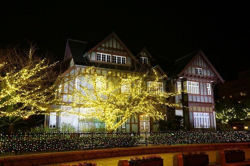 三井倶楽部ライトアップ