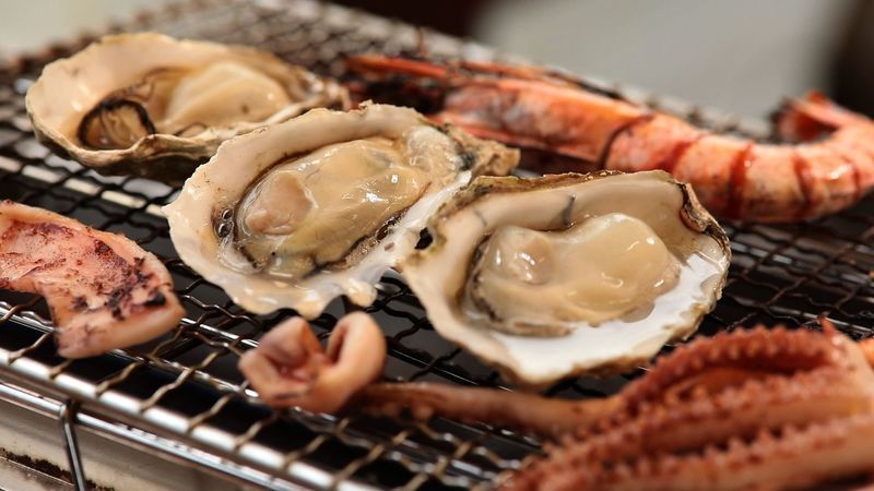 かき小屋での料理