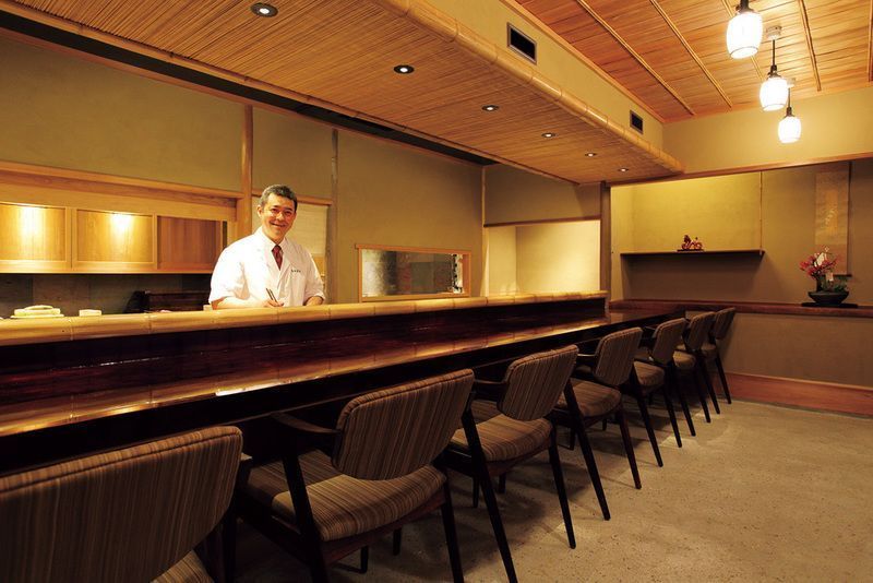 馳走なかむら店内