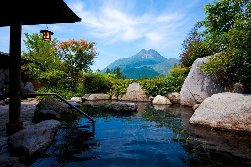 彩岳館露天風呂