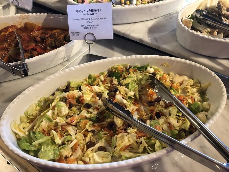 春キャベツと桜エビのコールスローサラダ