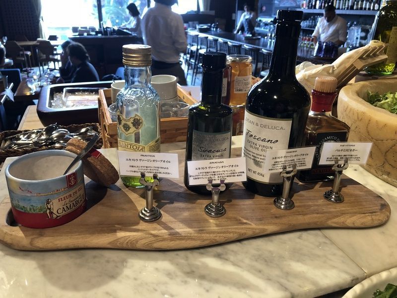 オリーブオイル・塩・ビネガー