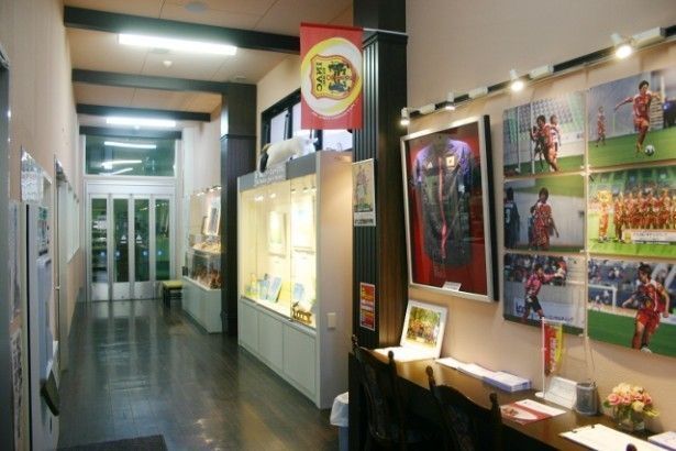 かどの駄菓子屋フジバンビ