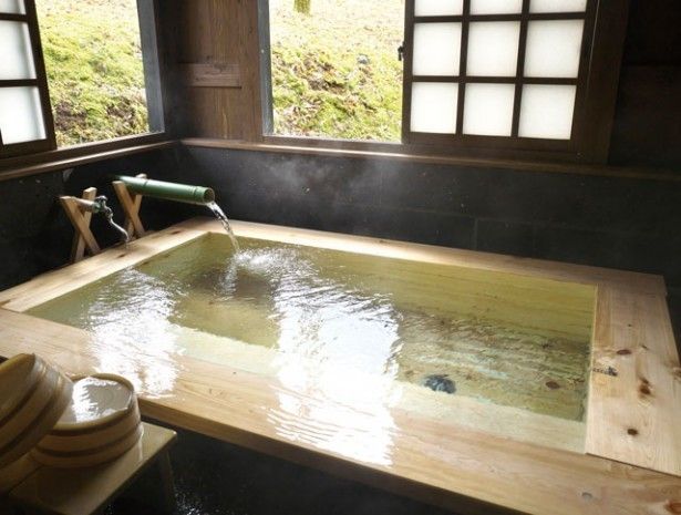 岳の湯地獄谷温泉 天句松 裕花