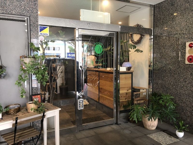 福岡市南区向野にある「酵素風呂・めぐみ」。