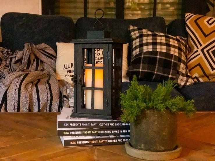 キャンドルの灯りが温かい空間に