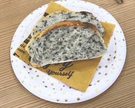 ゴマチーズドデカパン