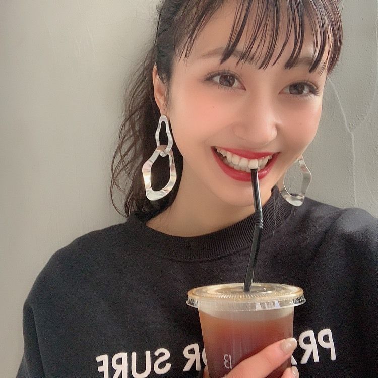 飲み物と八波さん