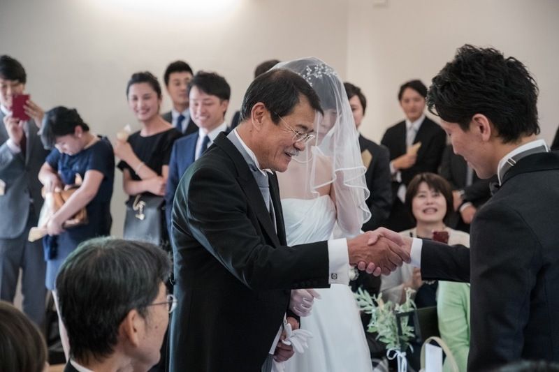 結婚式で両親へ感謝を上手に伝えるには Mymo マイモ