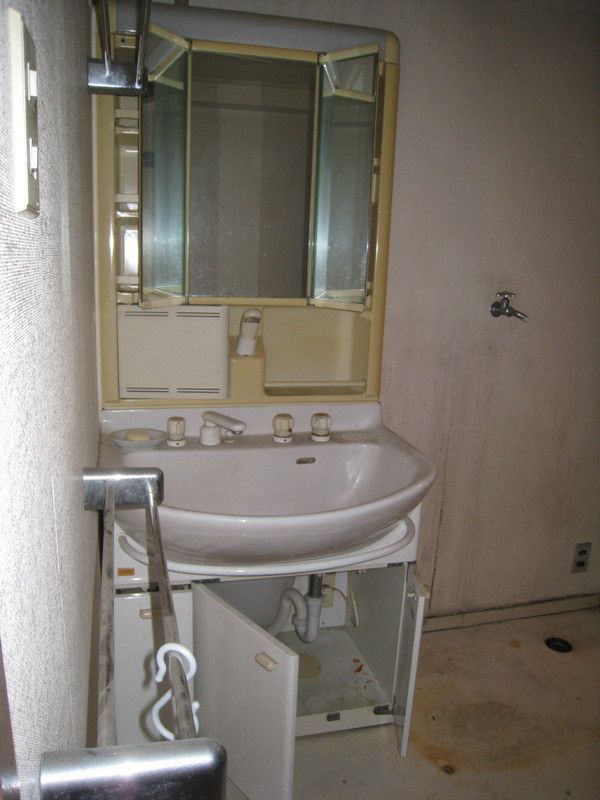 リノベーション前洗面室