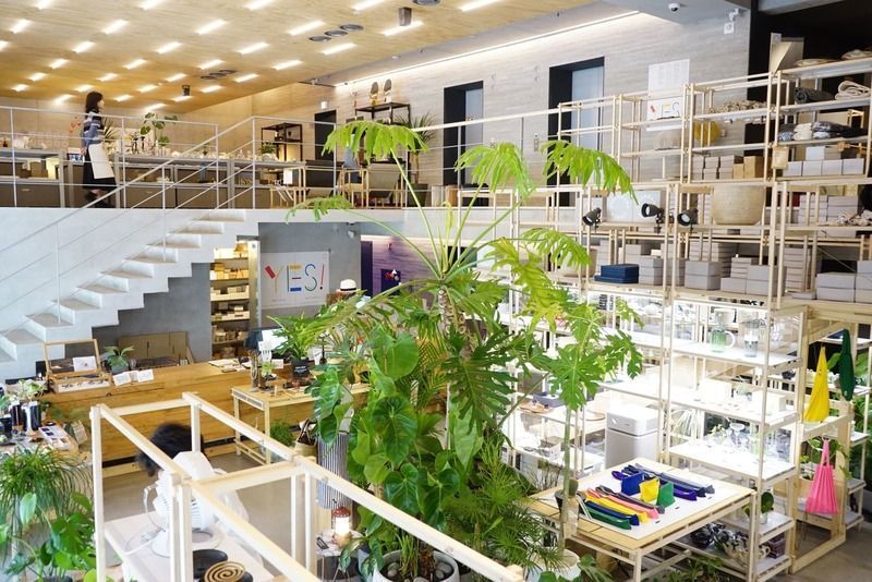 狎鴎亭（アックジョン）の『MANUFACT COFFEE ROASTERS』