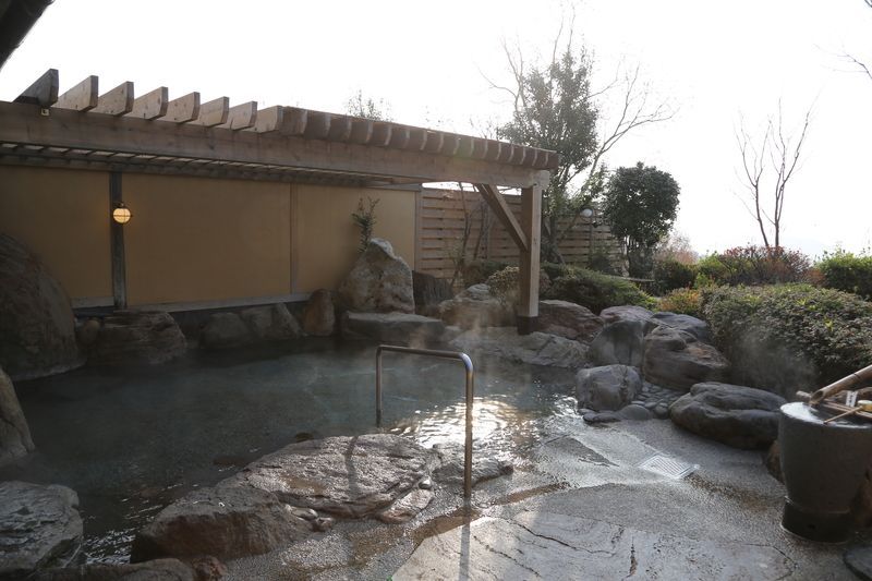 美奈宜の湯露天風呂